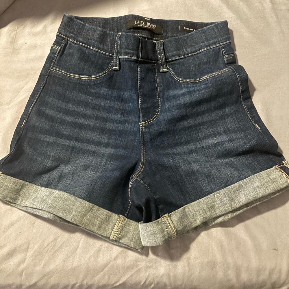 Judy Blue high waisted pull on shorts!